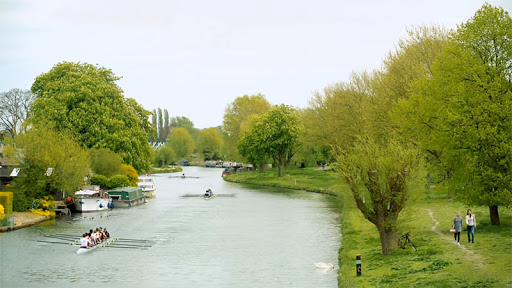 Khám phá dòng sông tại Cambridge