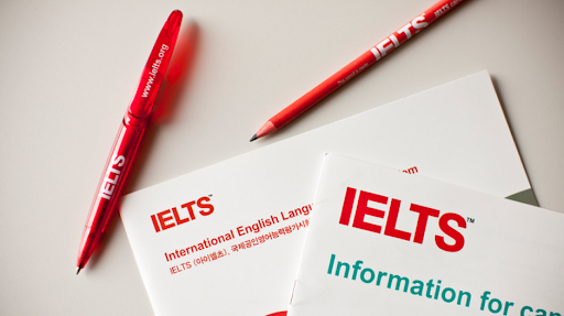 IELTS là hệ thống Kiểm tra Anh ngữ Quốc tế với 4 kỹ năng Nghe - Nói - Đọc - Viết