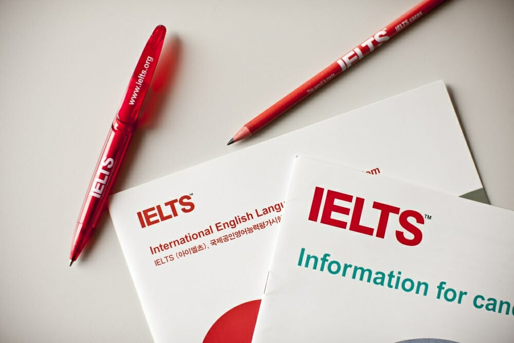 Thời gian luyện thi IELTS phụ thuộc vào nhiều yếu tố như trình độ, mục tiêu,...