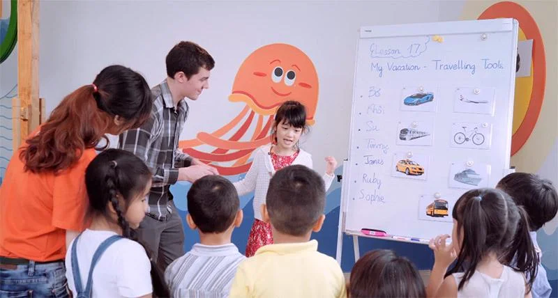 Buổi học tiếng Anh thiếu nhi vui nhộn giúp trẻ tiếp thu kiến thức hiệu quả