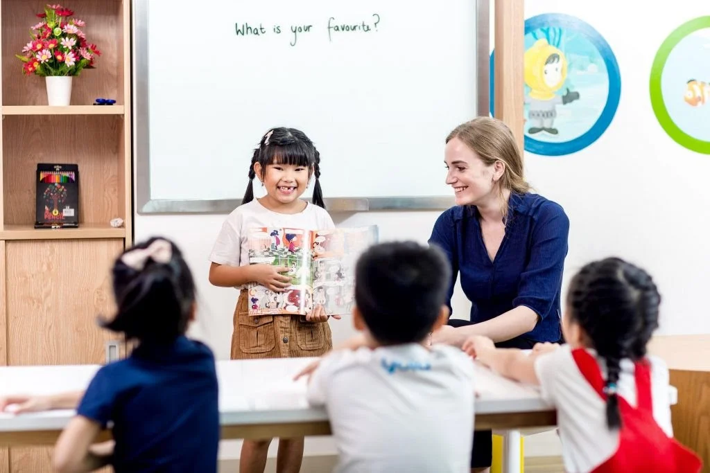 Học tiếng Anh hiệu quả hơn khi tham gia khóa học tại YOLA
