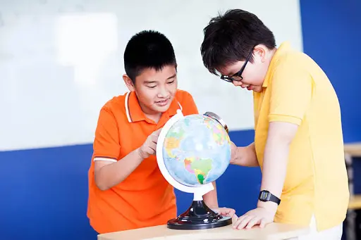 Khám phá các thông tin trên thế giới