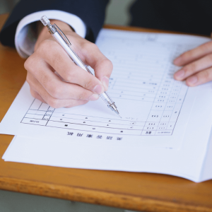 Các yếu tố word limit, numbers units spelling IELTS Listening đóng vai trò quan trọng trong việc nâng cao điểm dạng bài Table Completion